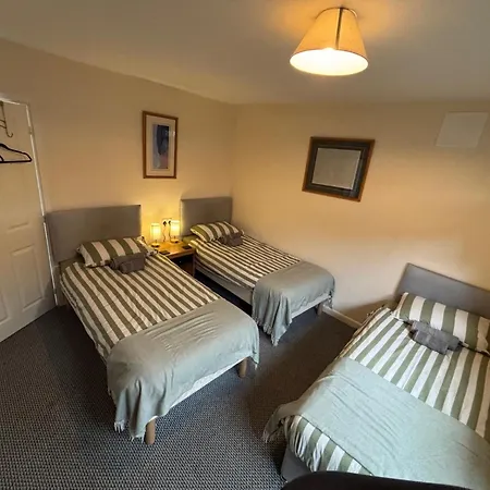 Holbury B&B-3